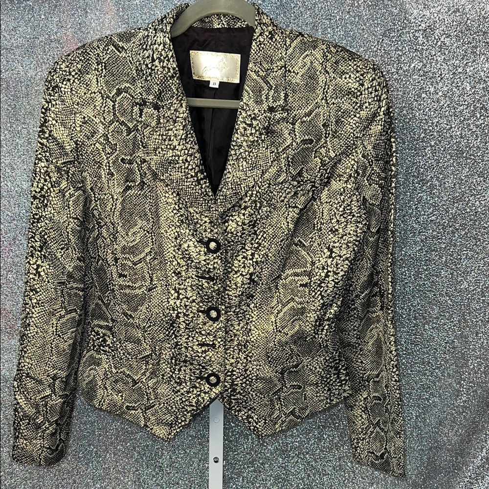 Chic Snakeskin Print Women's Blazer